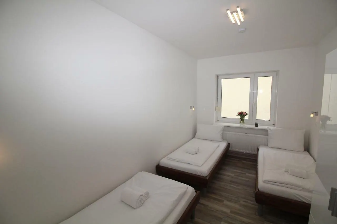 Apartments Tempelhof Berlin Almanya