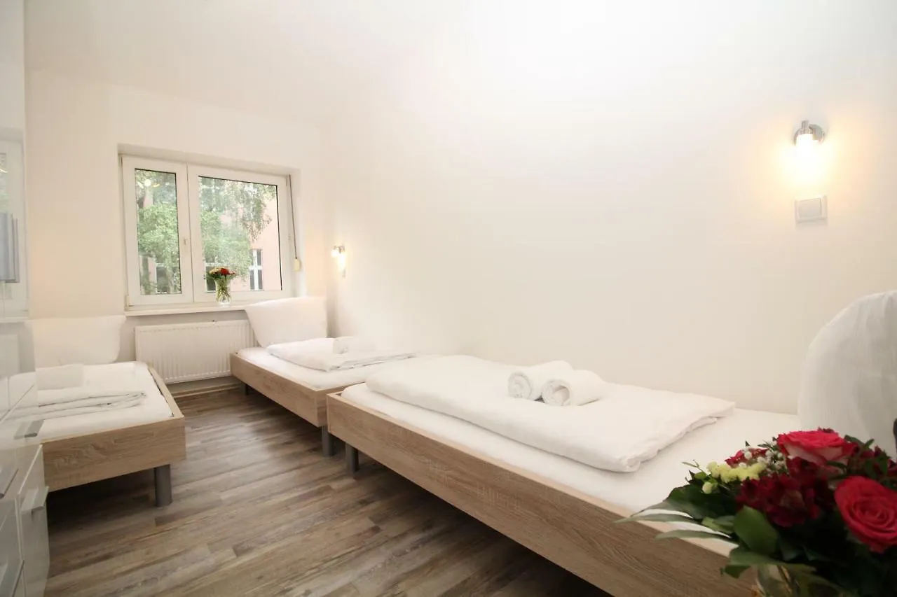 Apart Otel Apartments Tempelhof Berlin Almanya