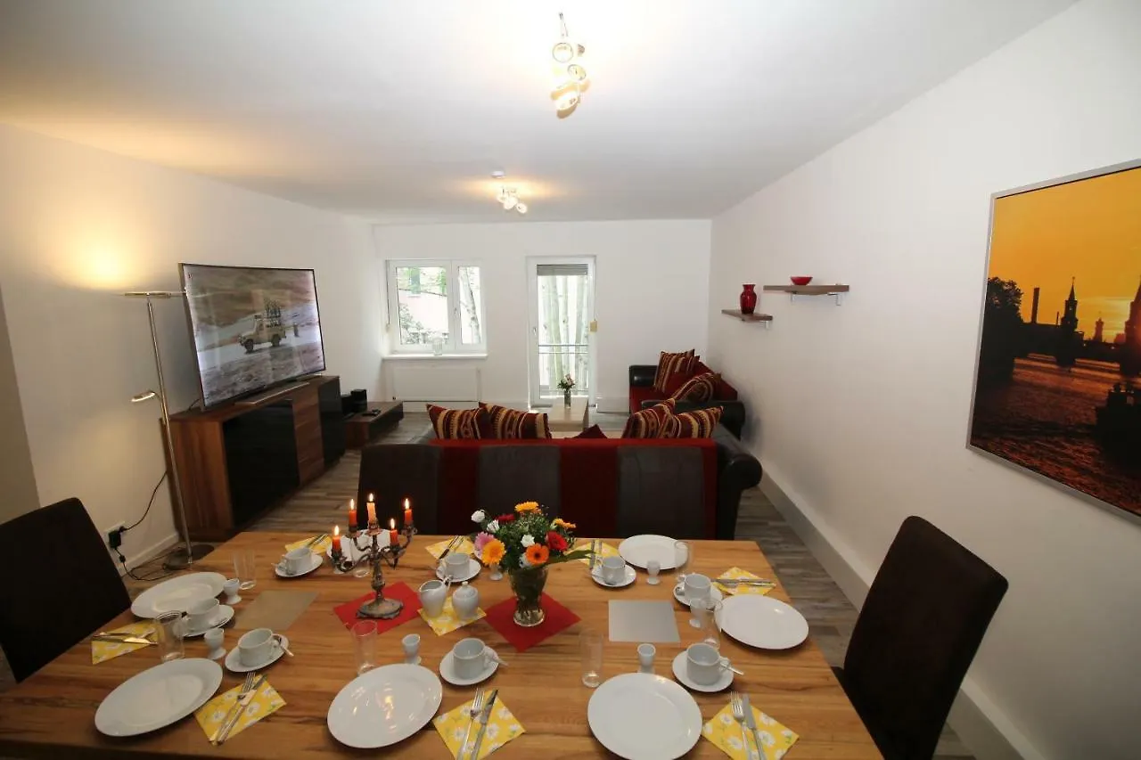 Apartments Tempelhof Berlin 0*,